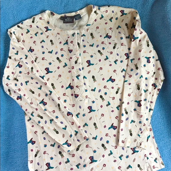 Woolrich Tops - Woolrich Henley- Western theme